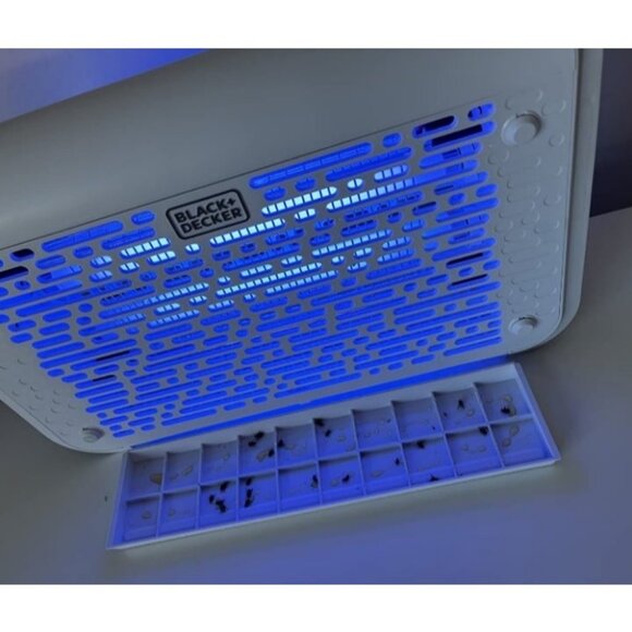 Bug Zapper | Electric UV Insect Killer& Catcher for Flies, Gnats, Mosquitoes - Picture 2 of 2